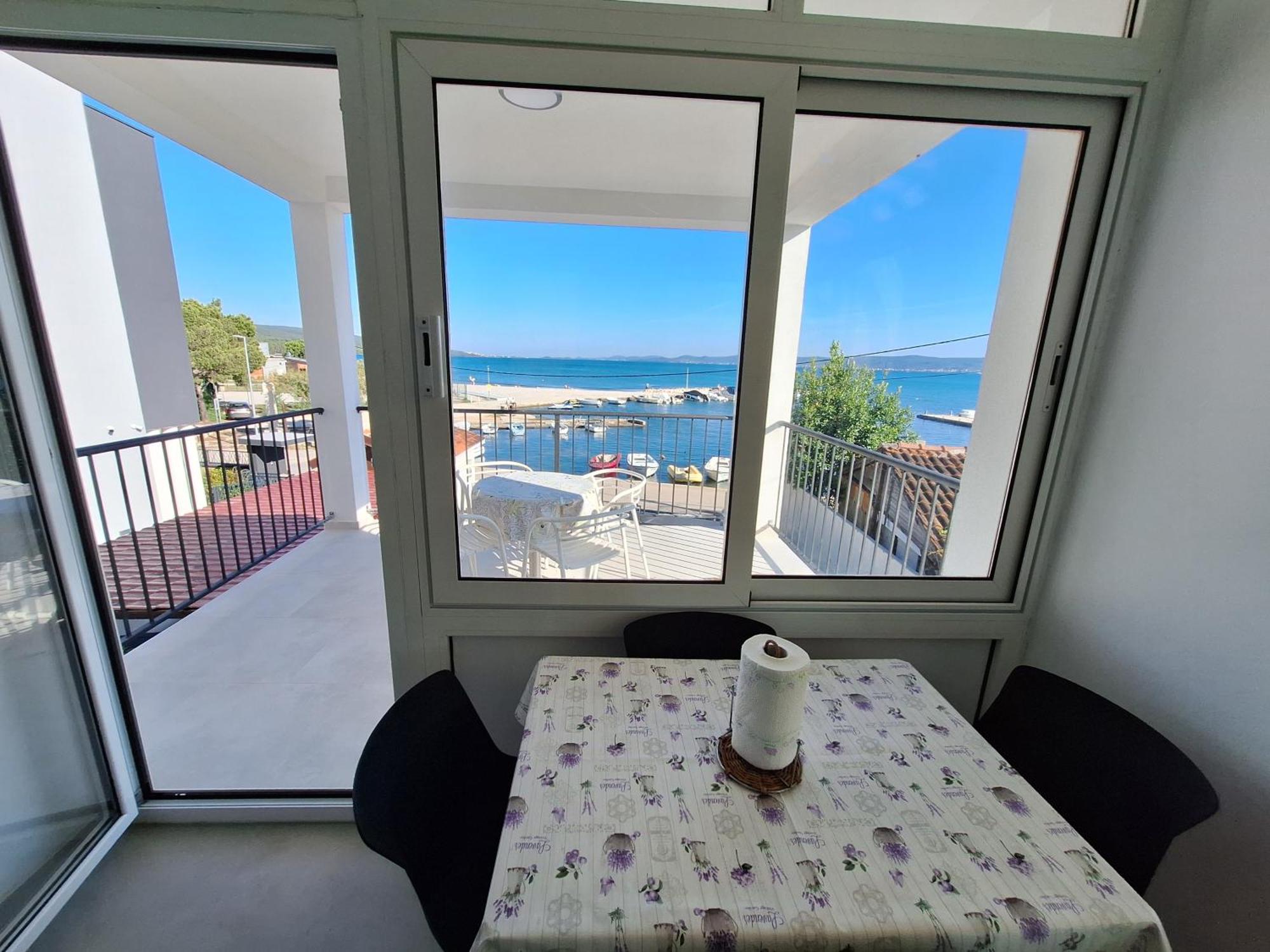 Seagull By The Sea Apartment Sukosan Ngoại thất bức ảnh
